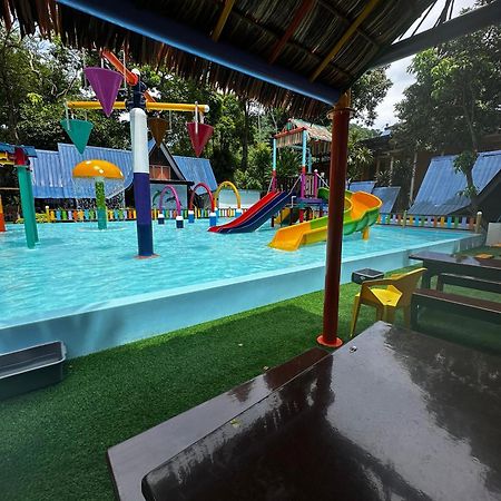 Shari-La Perhentian Island Resort Kampong Pasir Panjang  المظهر الخارجي الصورة
